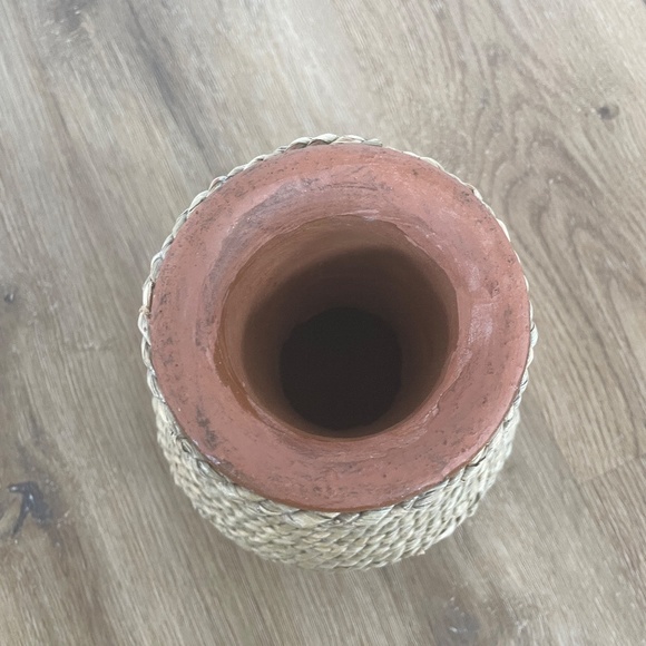 Hand woven Seagrass Clay/Terracota Vase, 9” - Picture 2 of 11